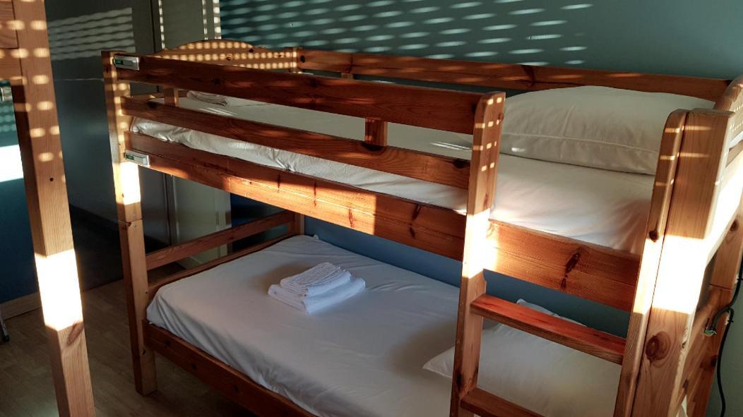 Bed & Working - Tramway - Chambres Partagees De 4 Lits Тулуза Екстериор снимка